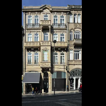 Apartman Spacious With Modern Amenities *