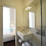 Spacious With Modern Amenities アパート *
