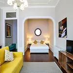 Spacious With Modern Amenities アパート *
