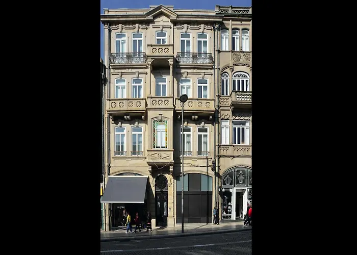 Апартаменты Spacious With Modern Amenities *